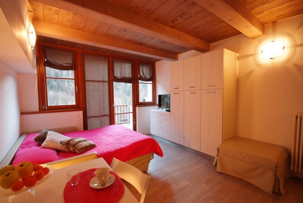 Villaggio Delle Alpi Pré-Saint-Didier Exteriör bild