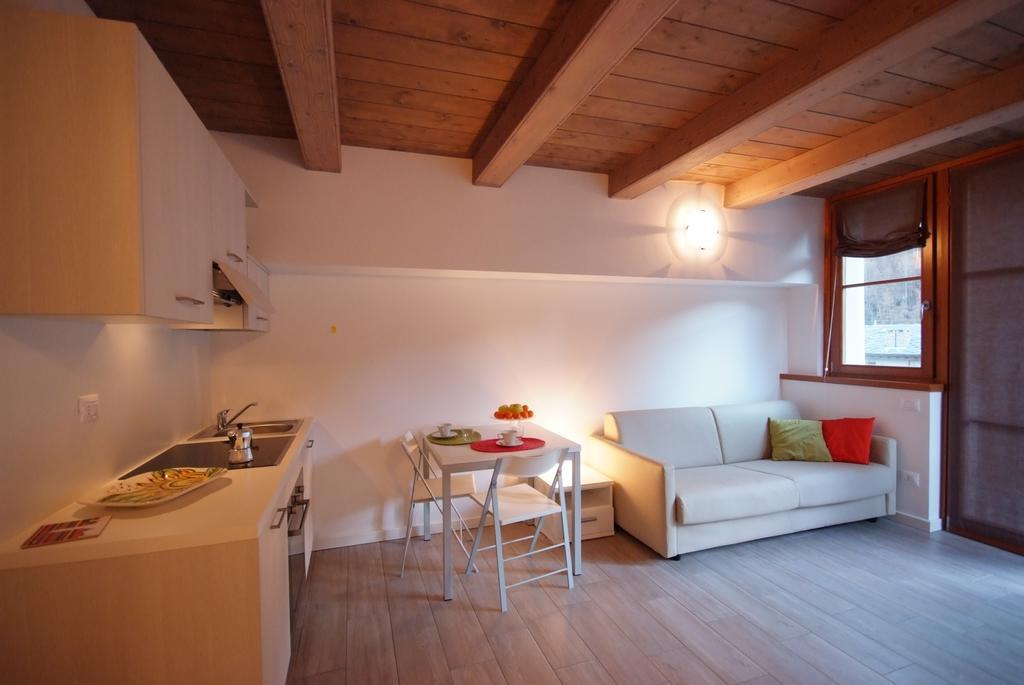 Villaggio Delle Alpi Pré-Saint-Didier Exteriör bild
